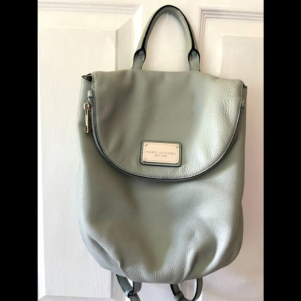 Marc Jacobs Leather Backpack, Light Grey Color EUC
